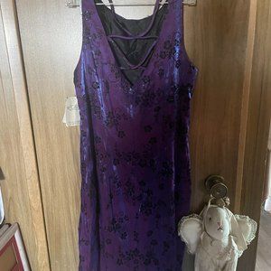 Very Nice Purple Dress With Tags From Macys